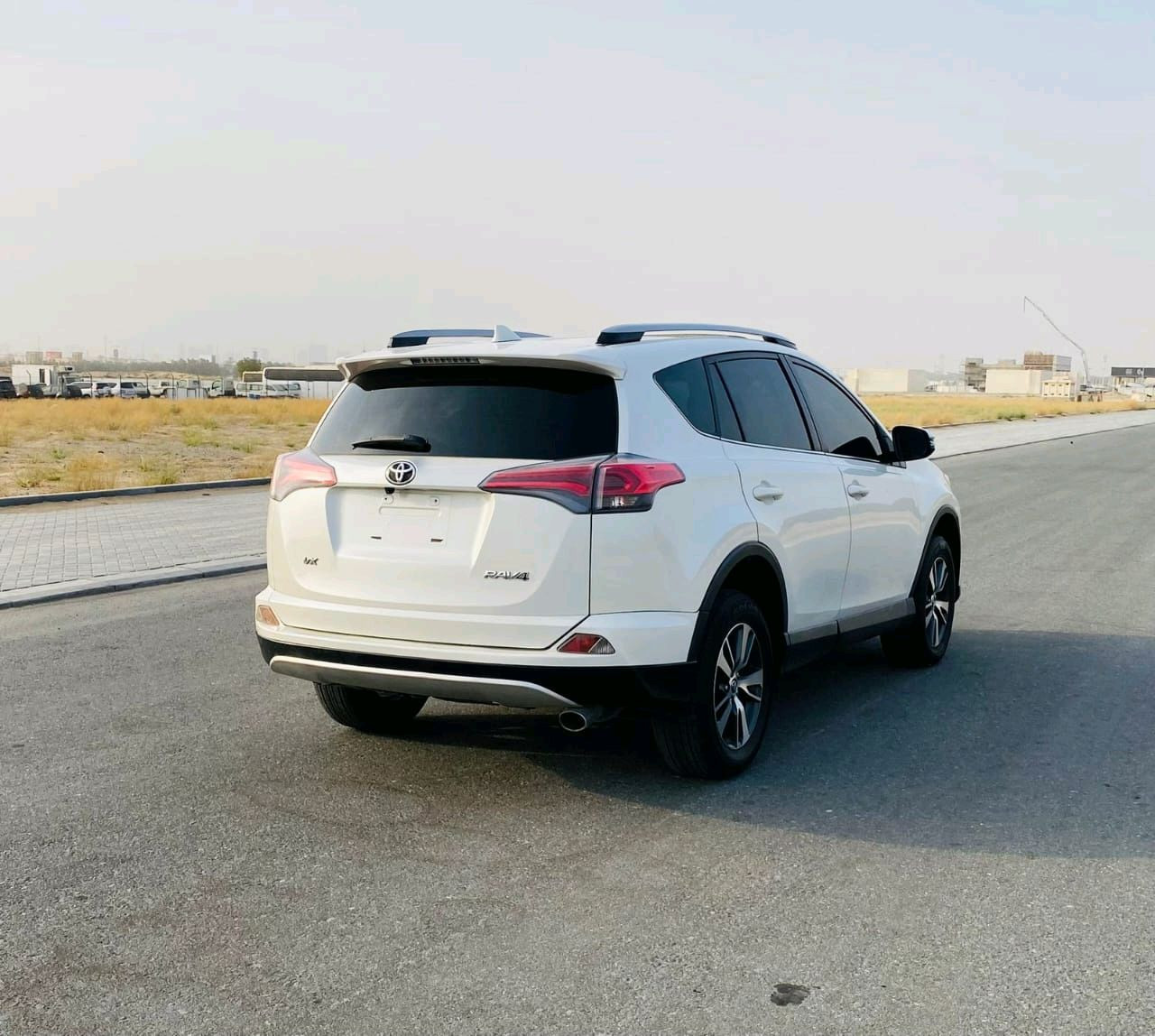 Toyota Rav 4 - Image 3