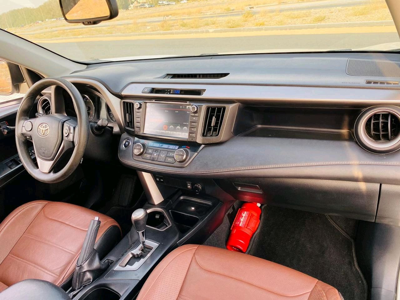 Toyota Rav 4 - Image 8