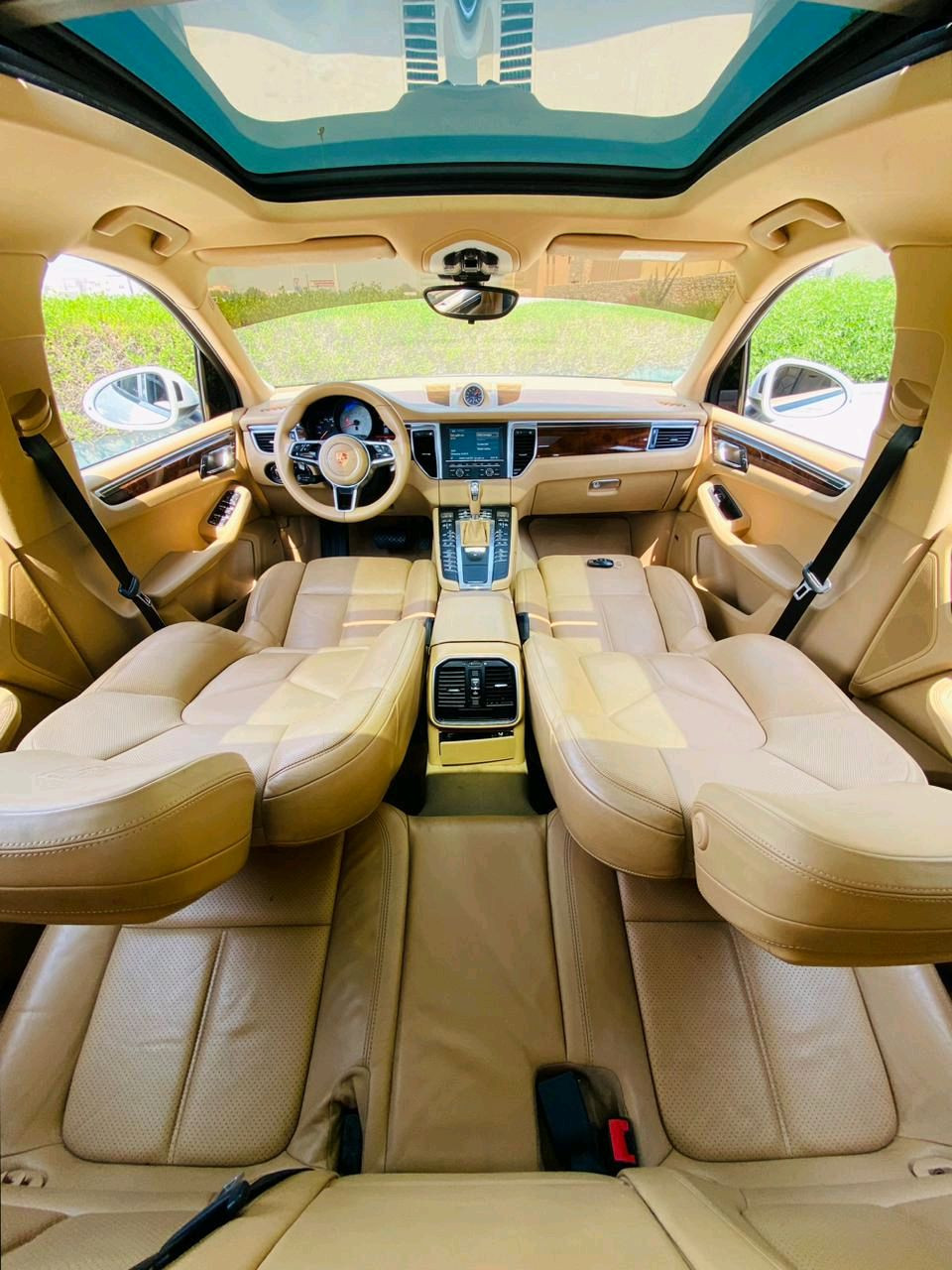 Porsche Macan - Image 8