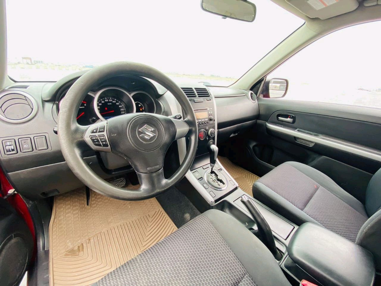 Suzuki Vitara - Image 5