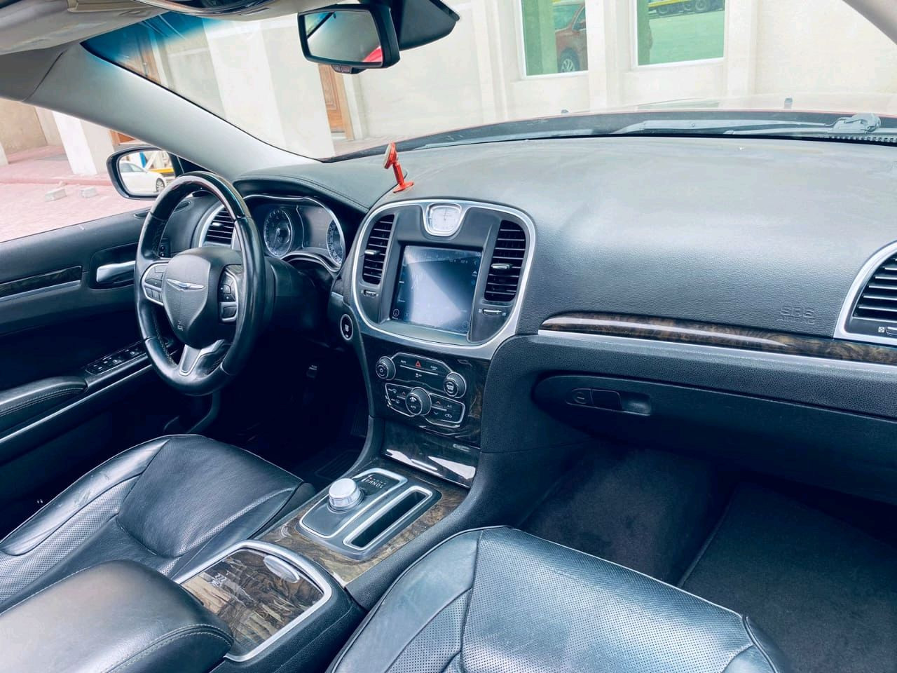 Chrysler 300M/300C - Image 3
