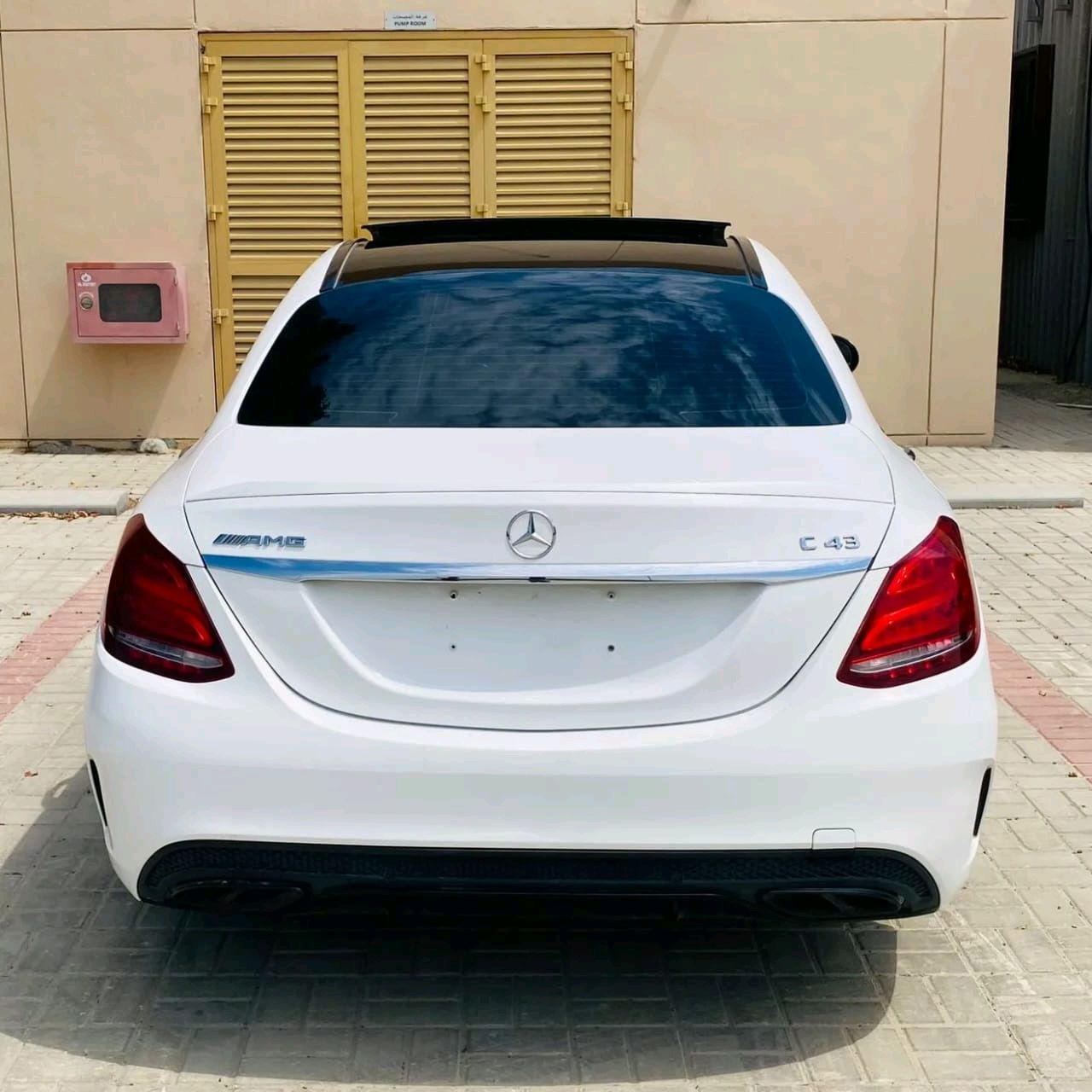 Mercedes Benz C-Class - Image 9