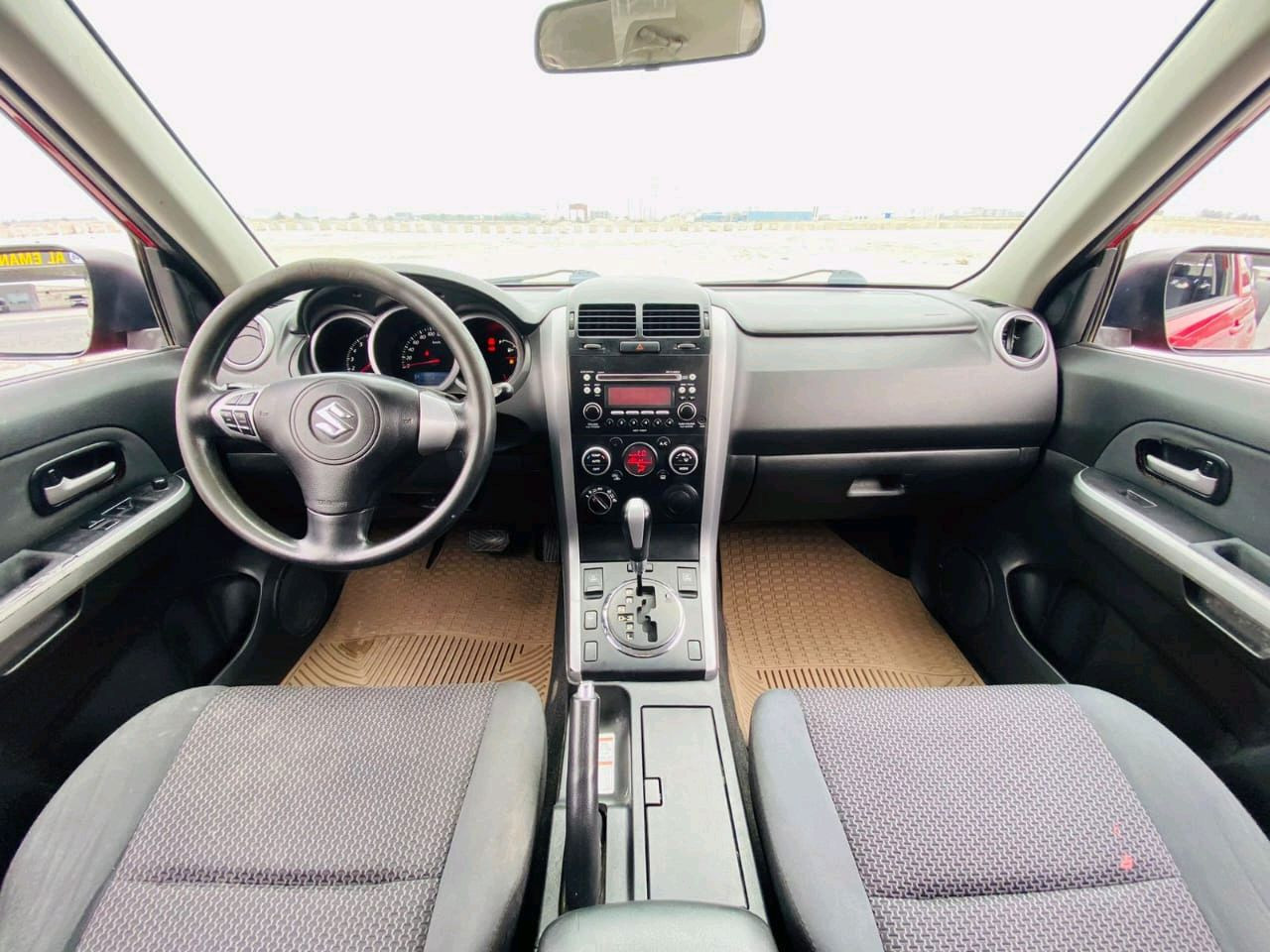 Suzuki Vitara - Image 12