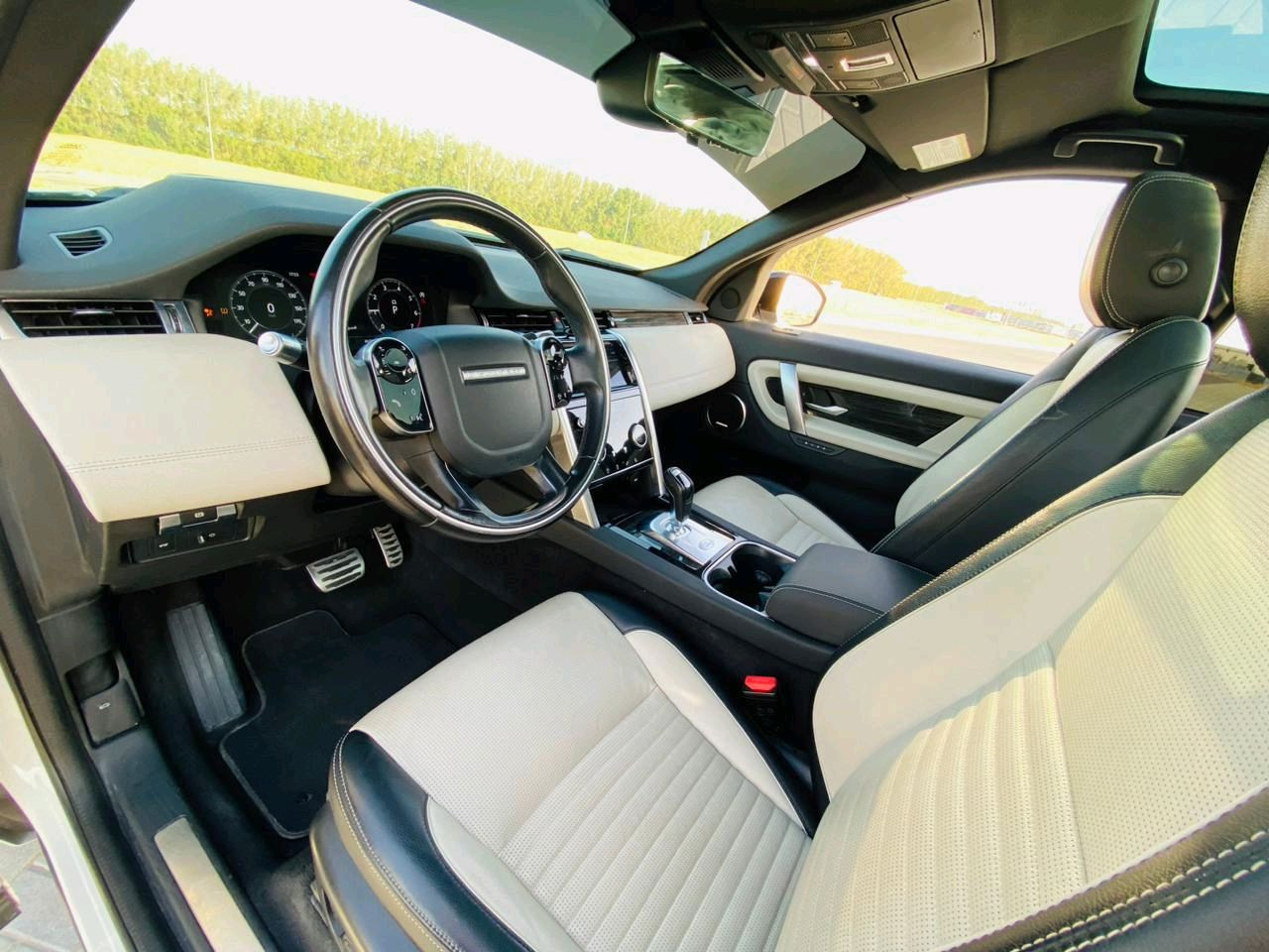 Land Rover Discovery - Image 5