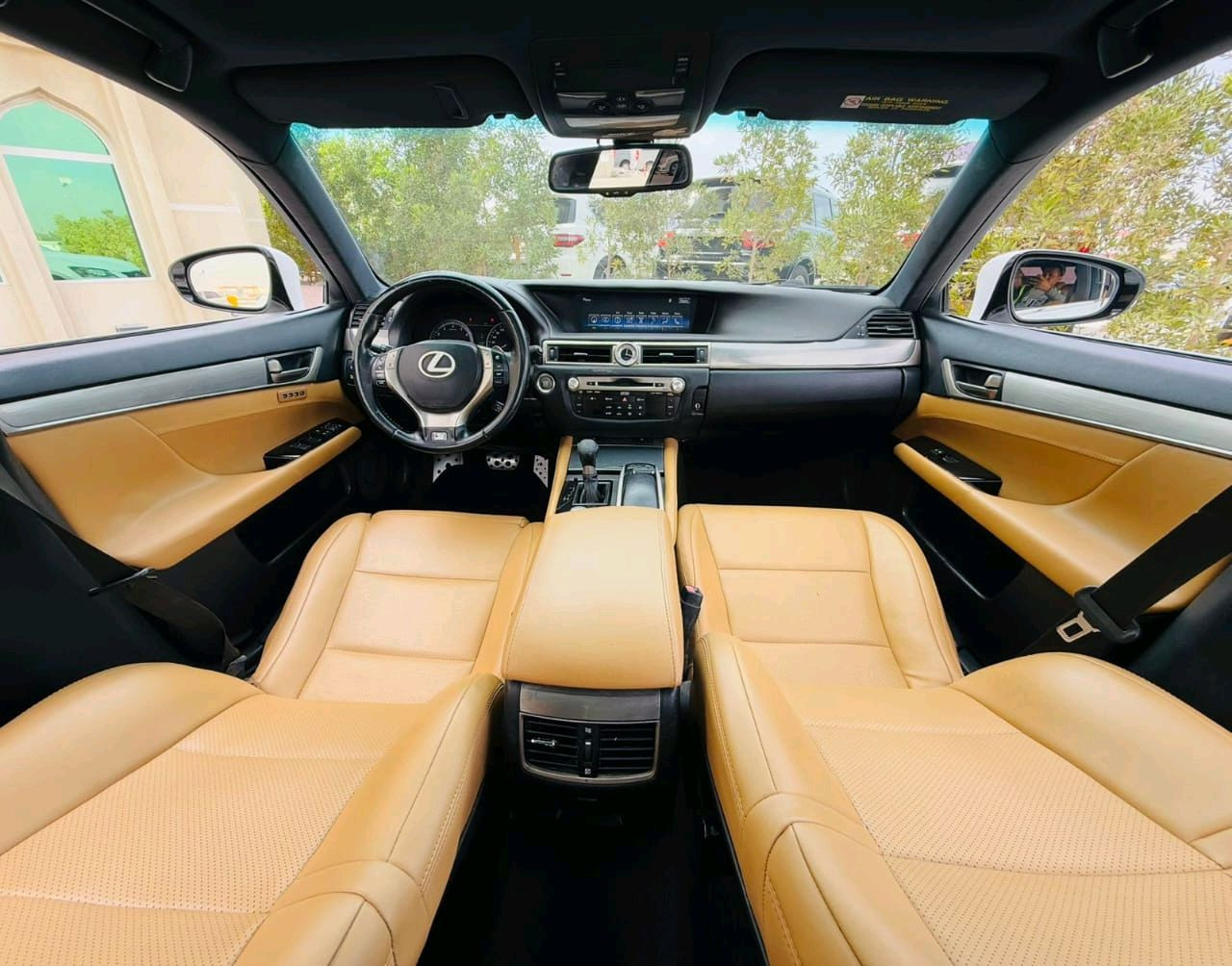 Lexus GS-Series - Image 9