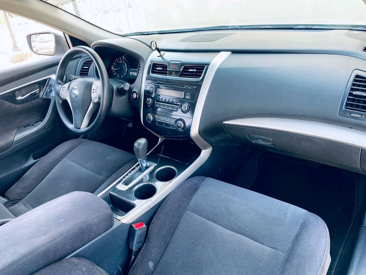 Nissan Altima - Image 5