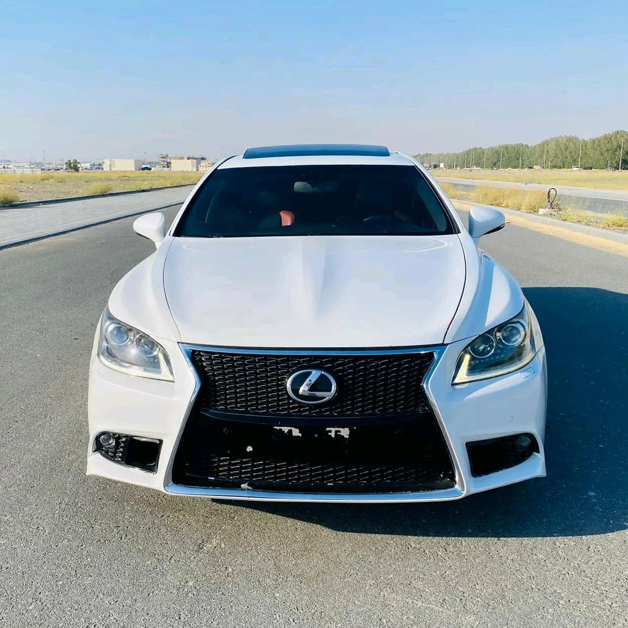 Lexus LS-Series - Image 6