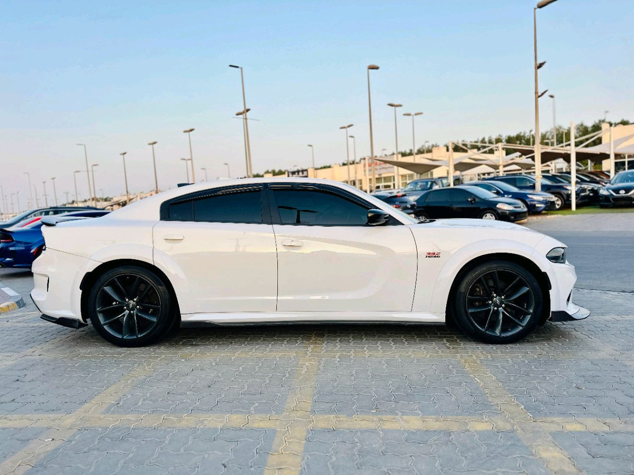 Dodge Charger - Image 5