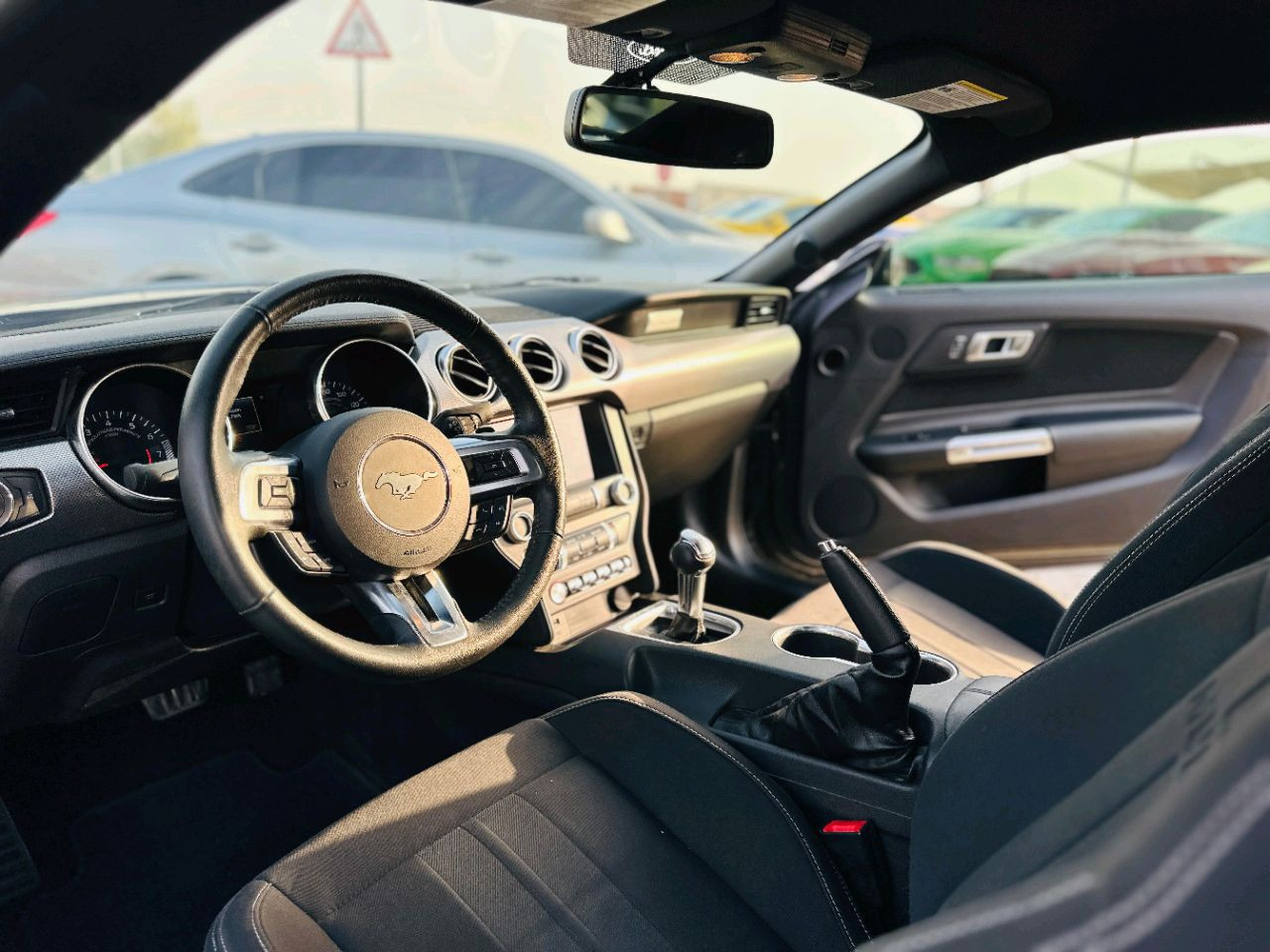 Ford Mustang - Image 11