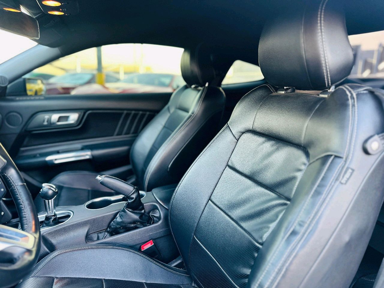 Ford Mustang - Image 15