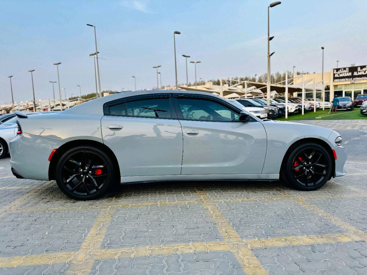 Dodge Charger - Image 2