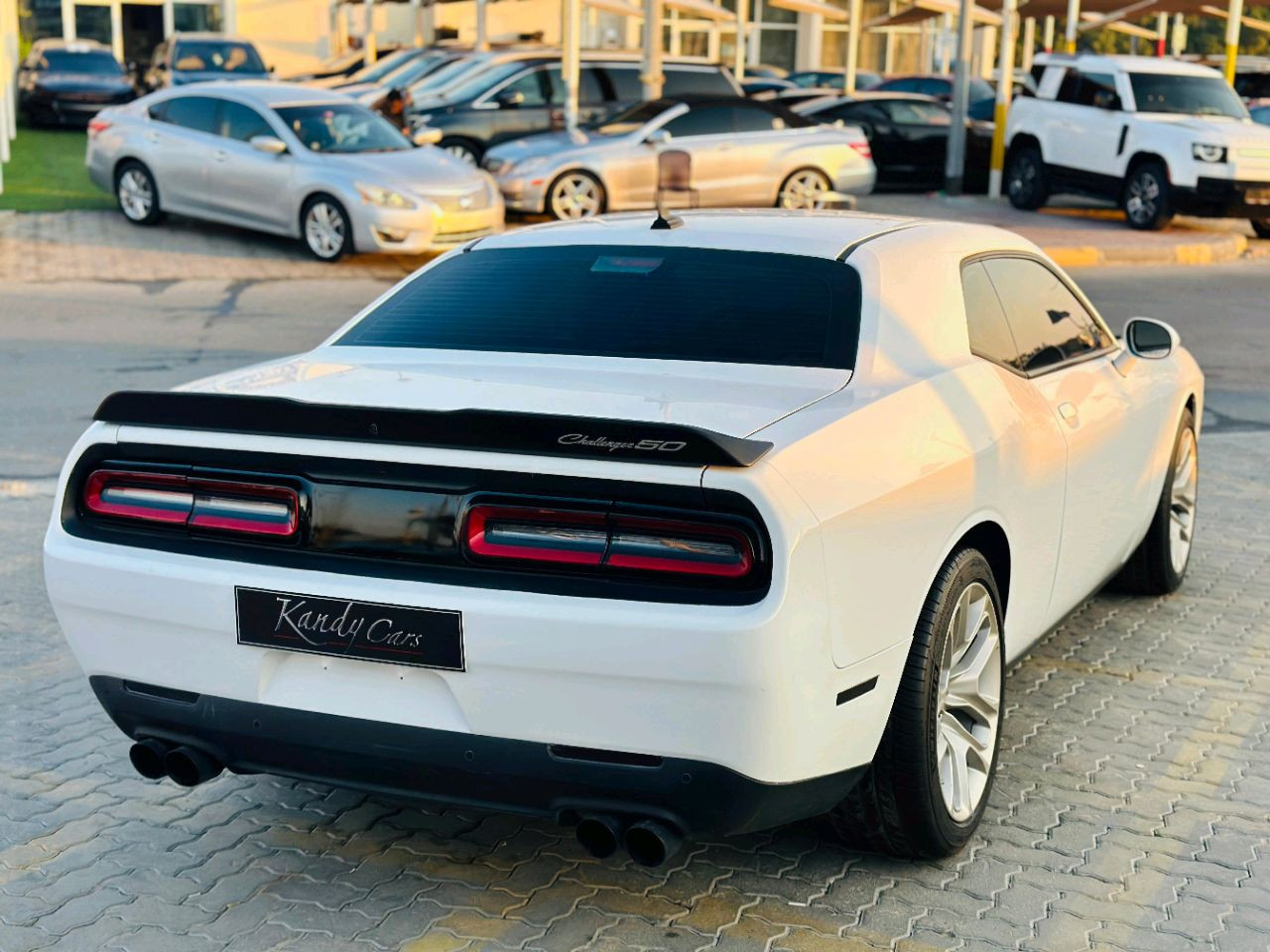 Dodge Challenger - Image 10