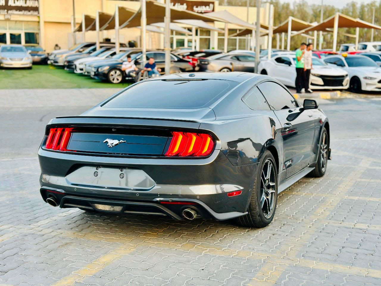 Ford Mustang - Image 5