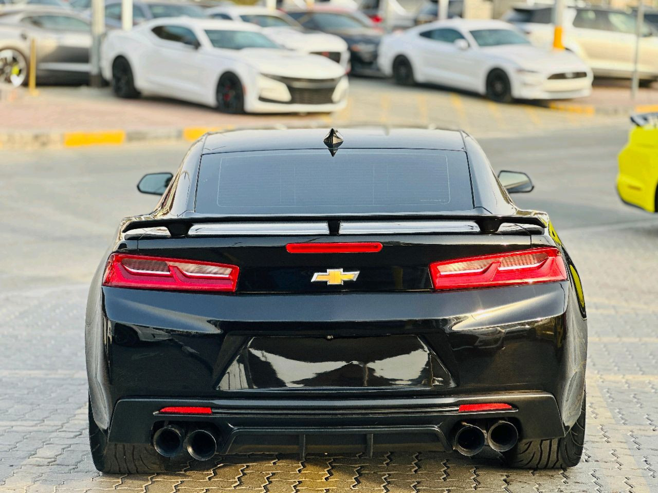 Chevrolet Camaro - Image 6