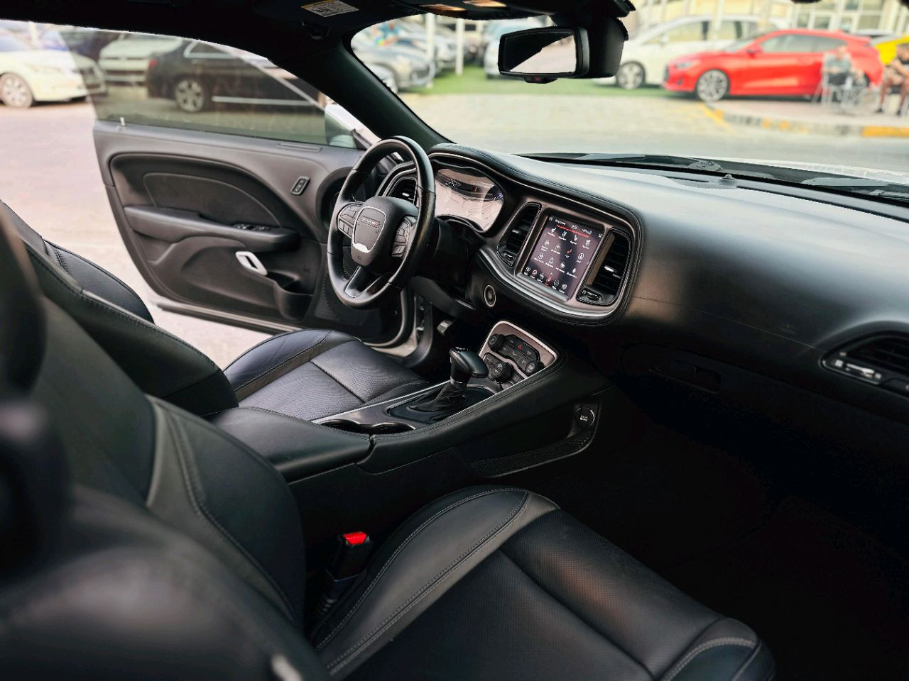 Dodge Challenger - Image 11