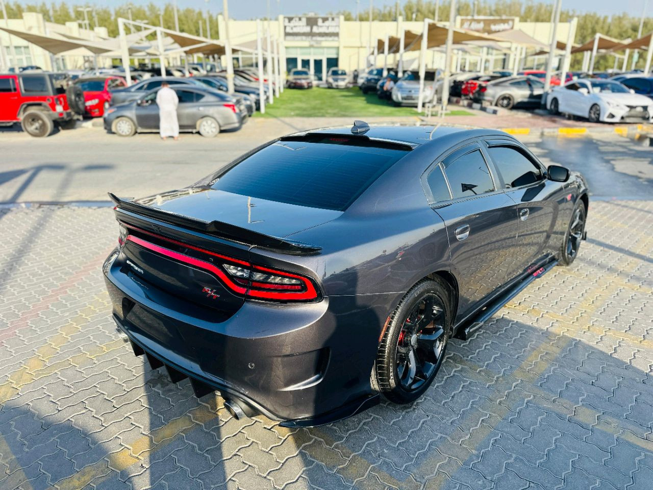 Dodge Charger - Image 6
