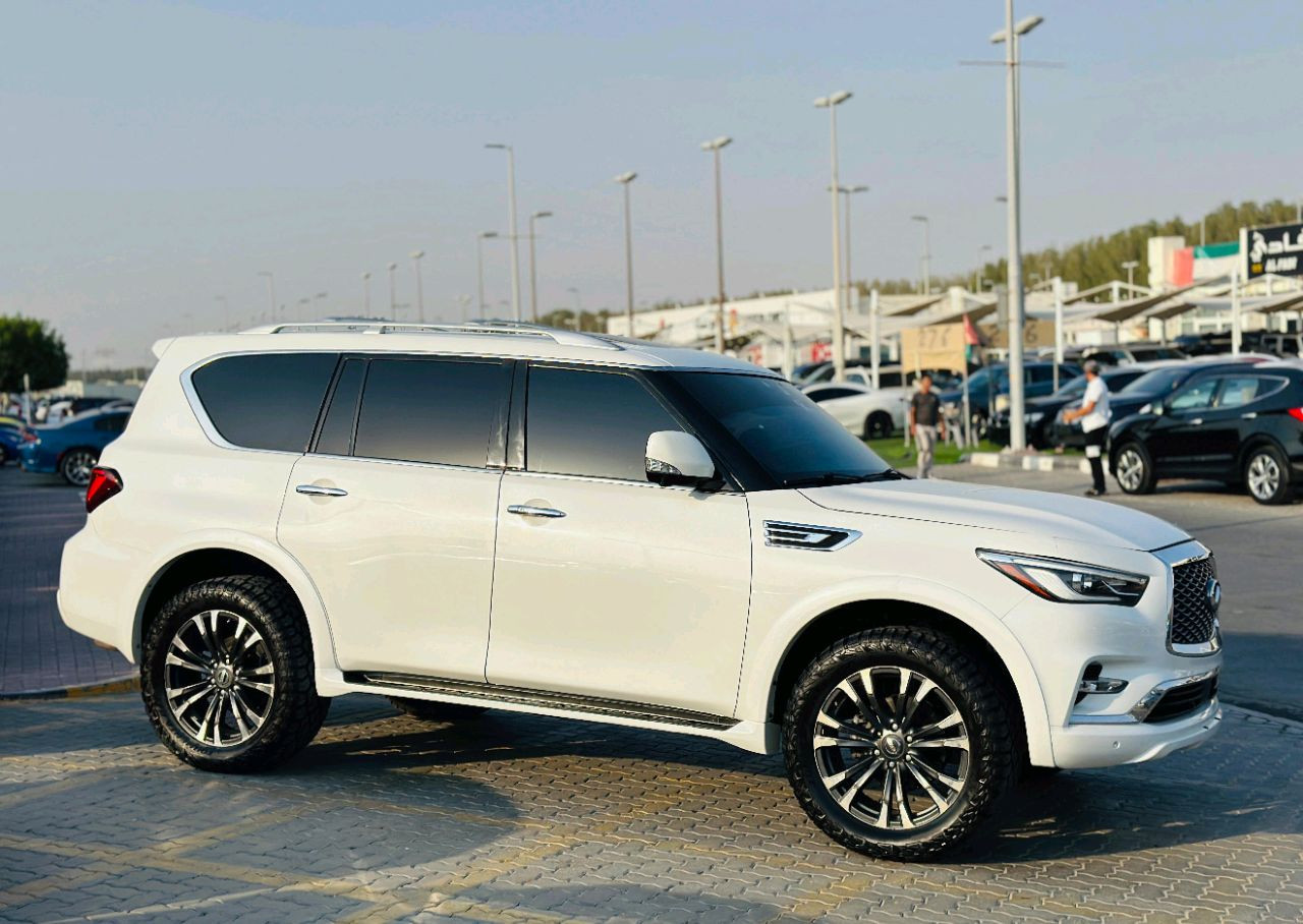 Infiniti QX80 - Image 5