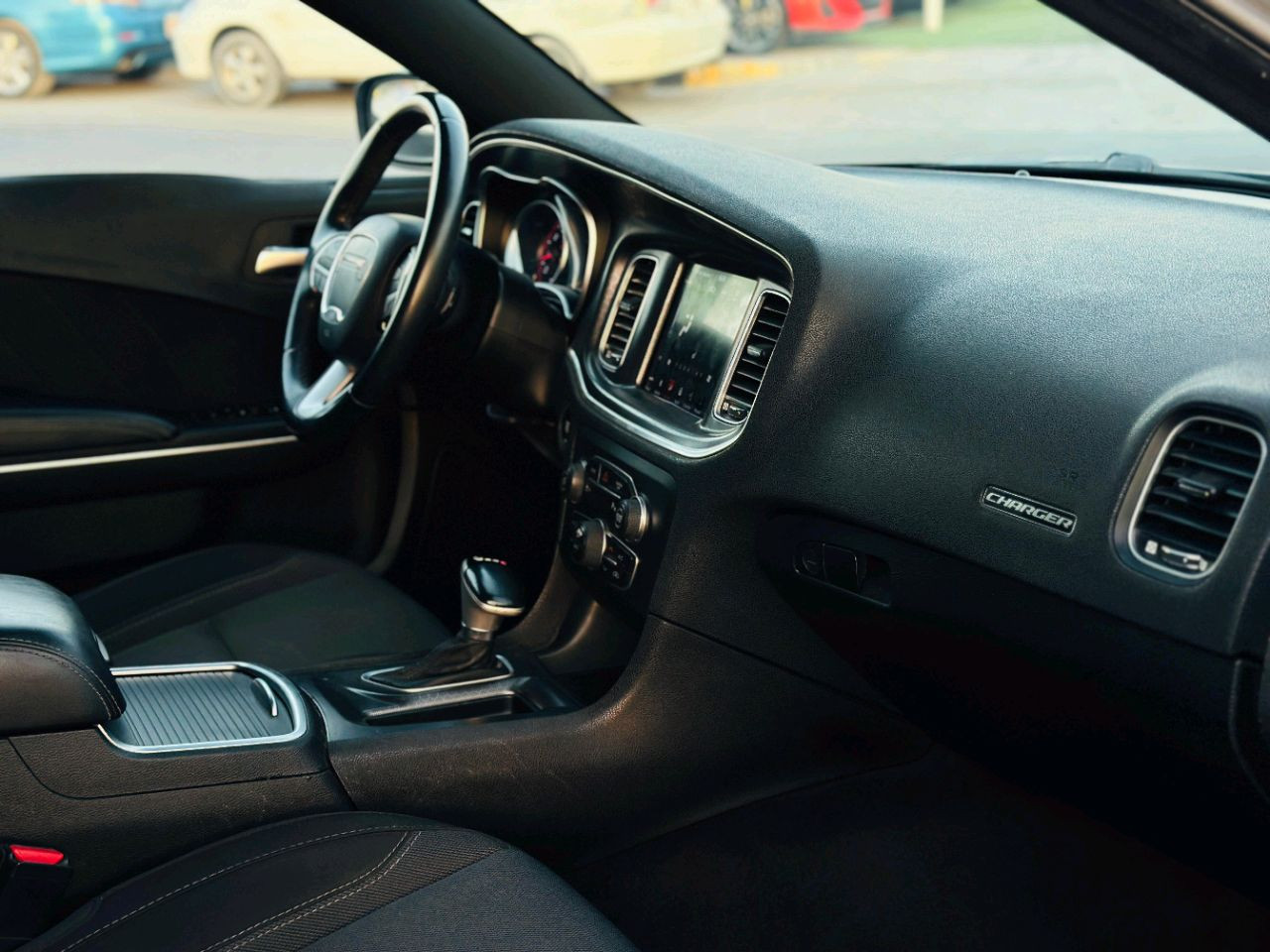 Dodge Charger - Image 11