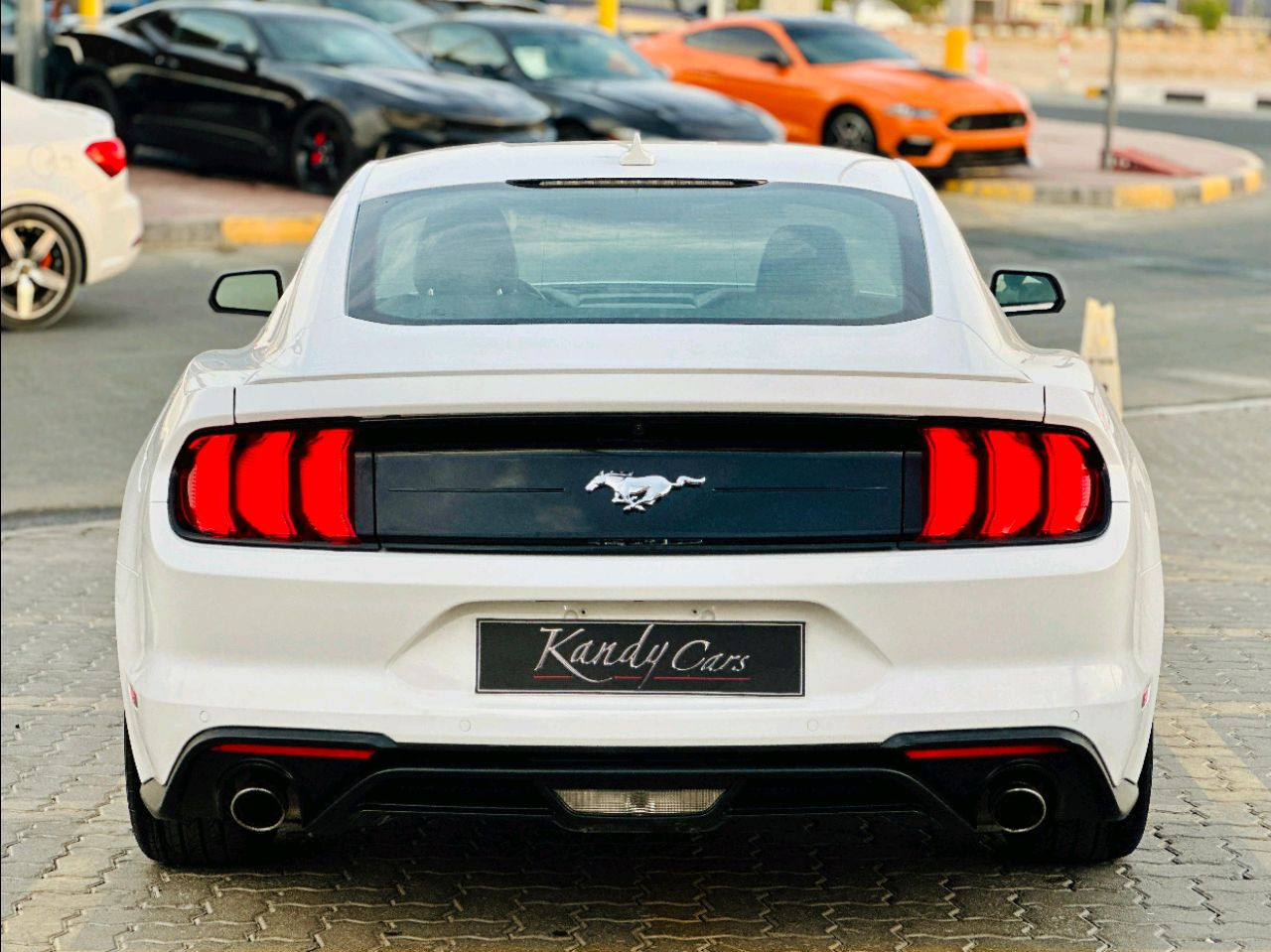 Ford Mustang - Image 7