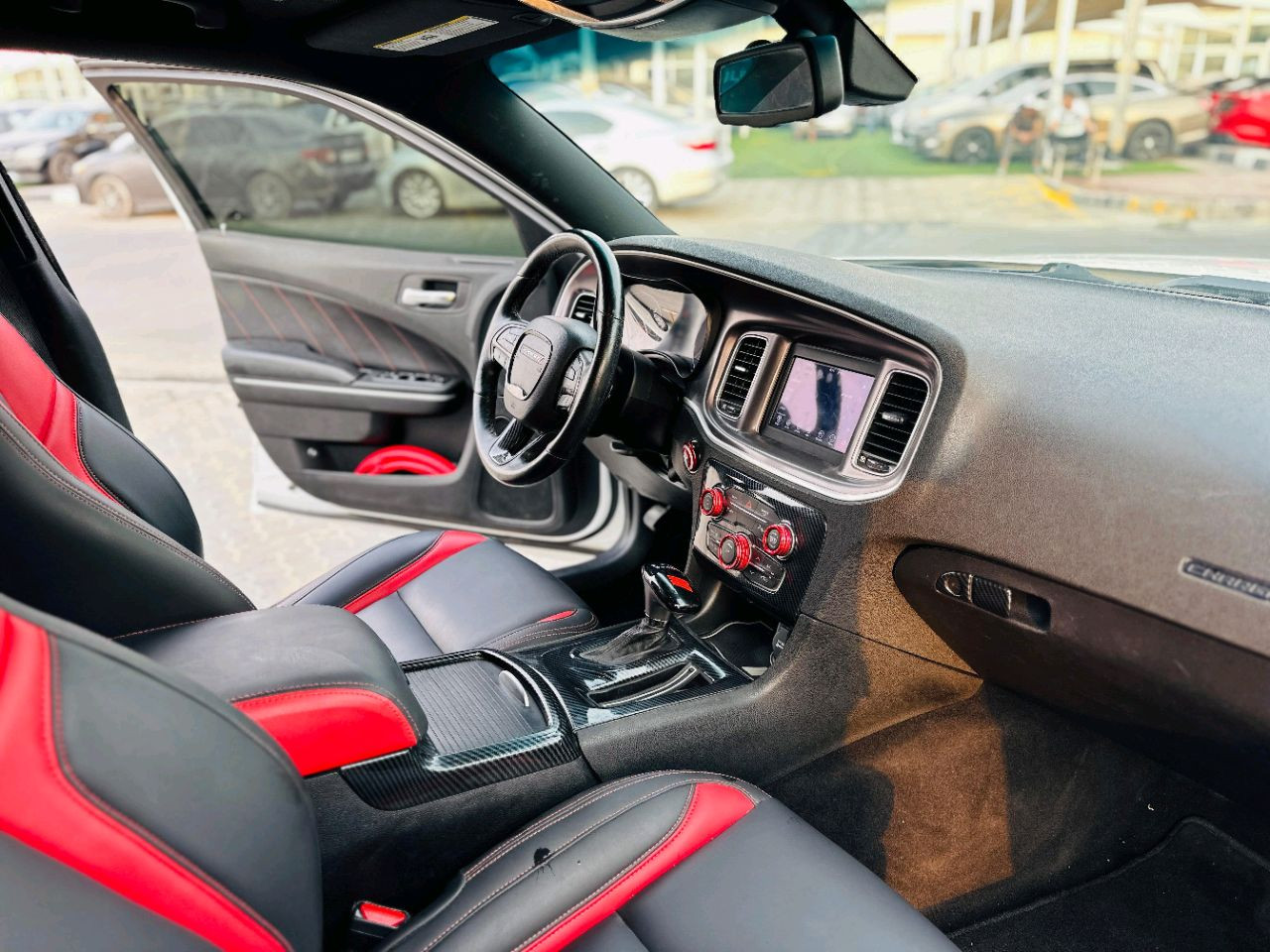 Dodge Charger - Image 11