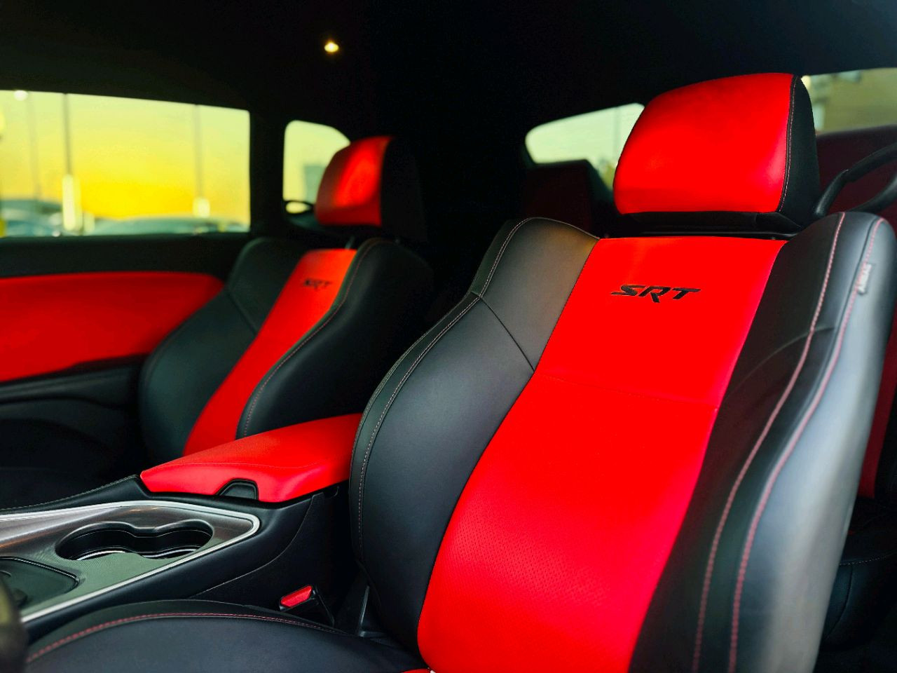 Dodge Challenger - Image 12