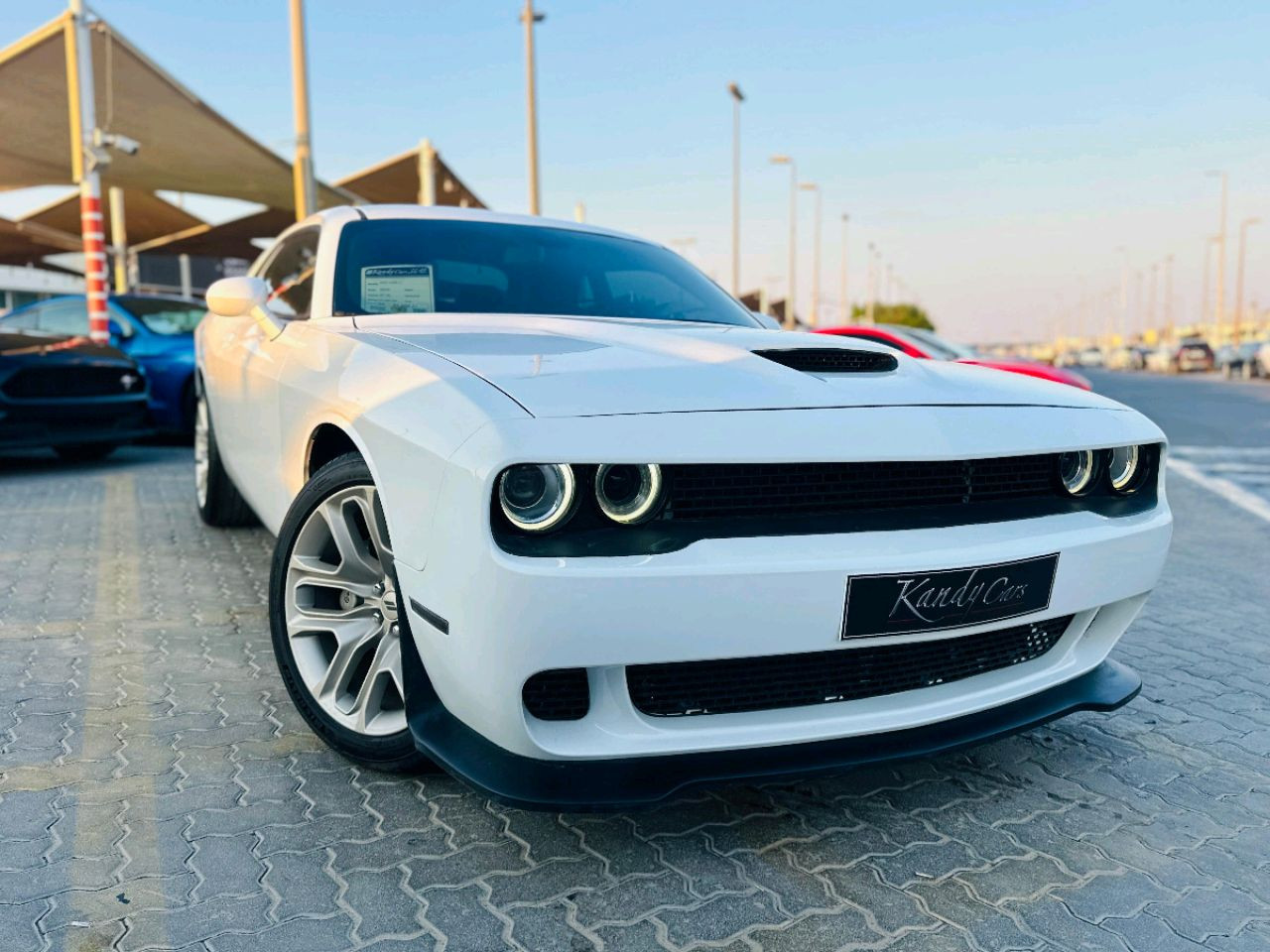 Dodge Challenger - Image 8
