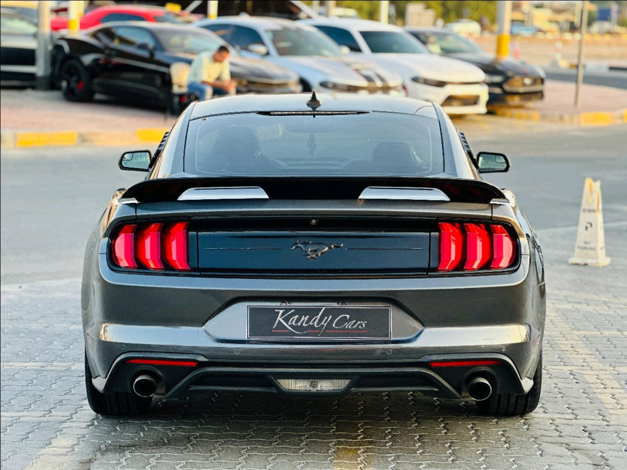 Ford Mustang - Image 12