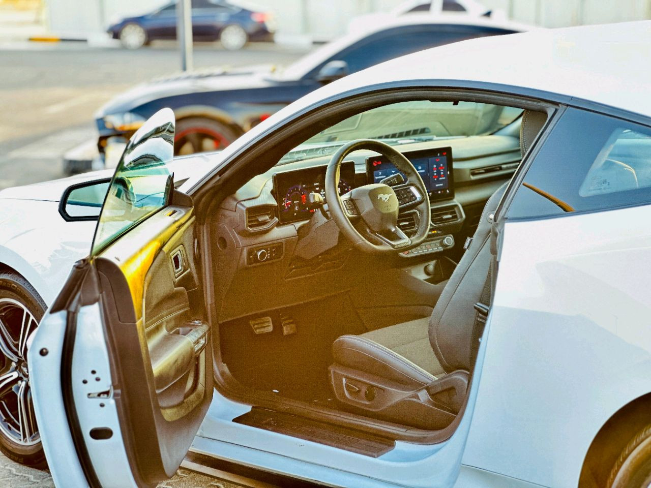 Ford Mustang - Image 11