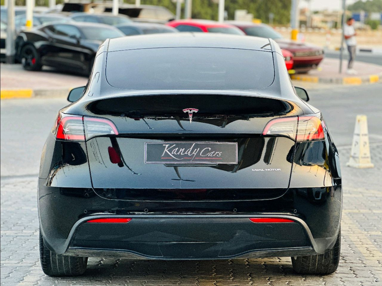 Tesla Y - Image 7