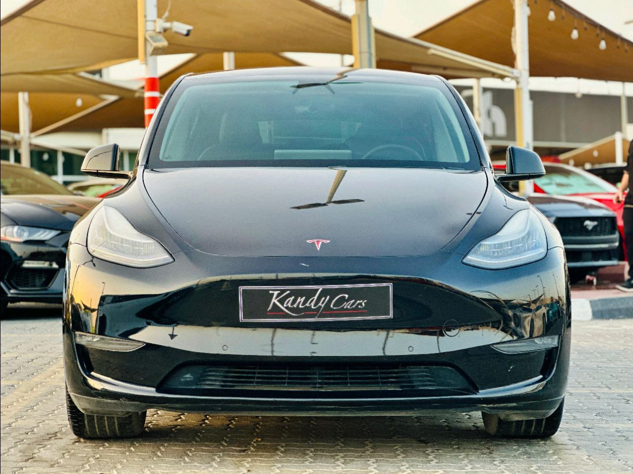 Tesla Y - Image 3