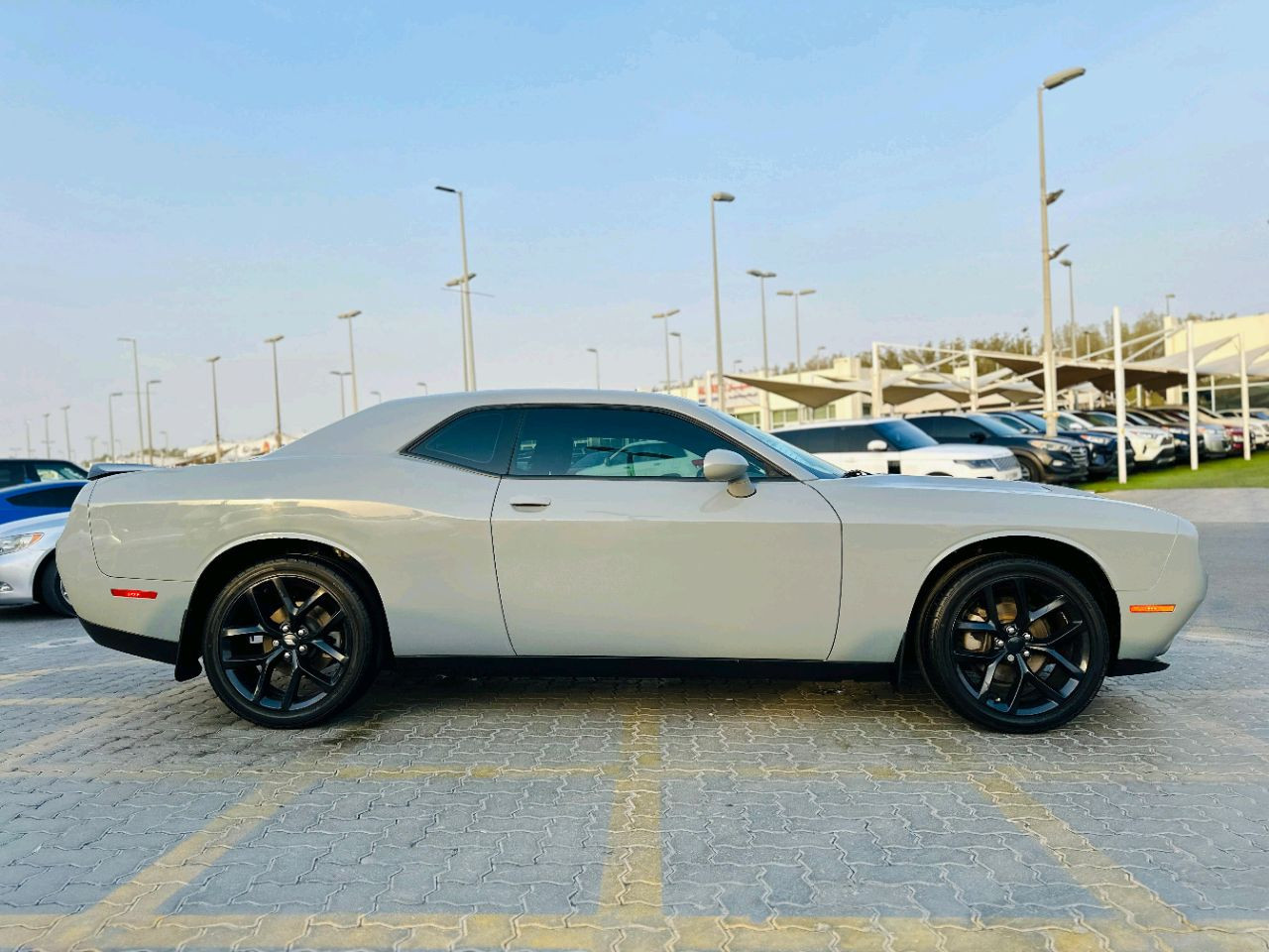 Dodge Challenger - Image 5