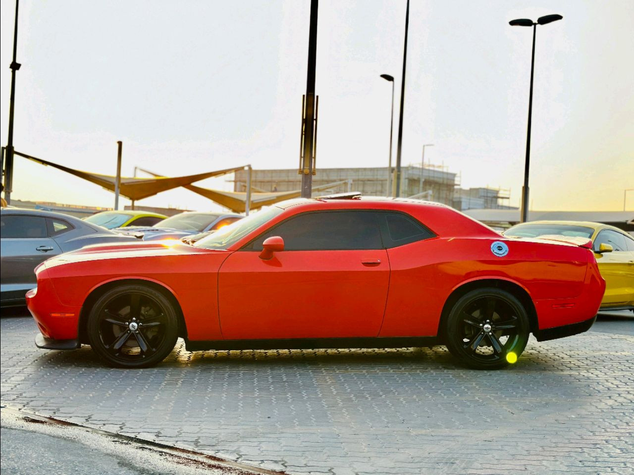 Dodge Challenger - Image 9