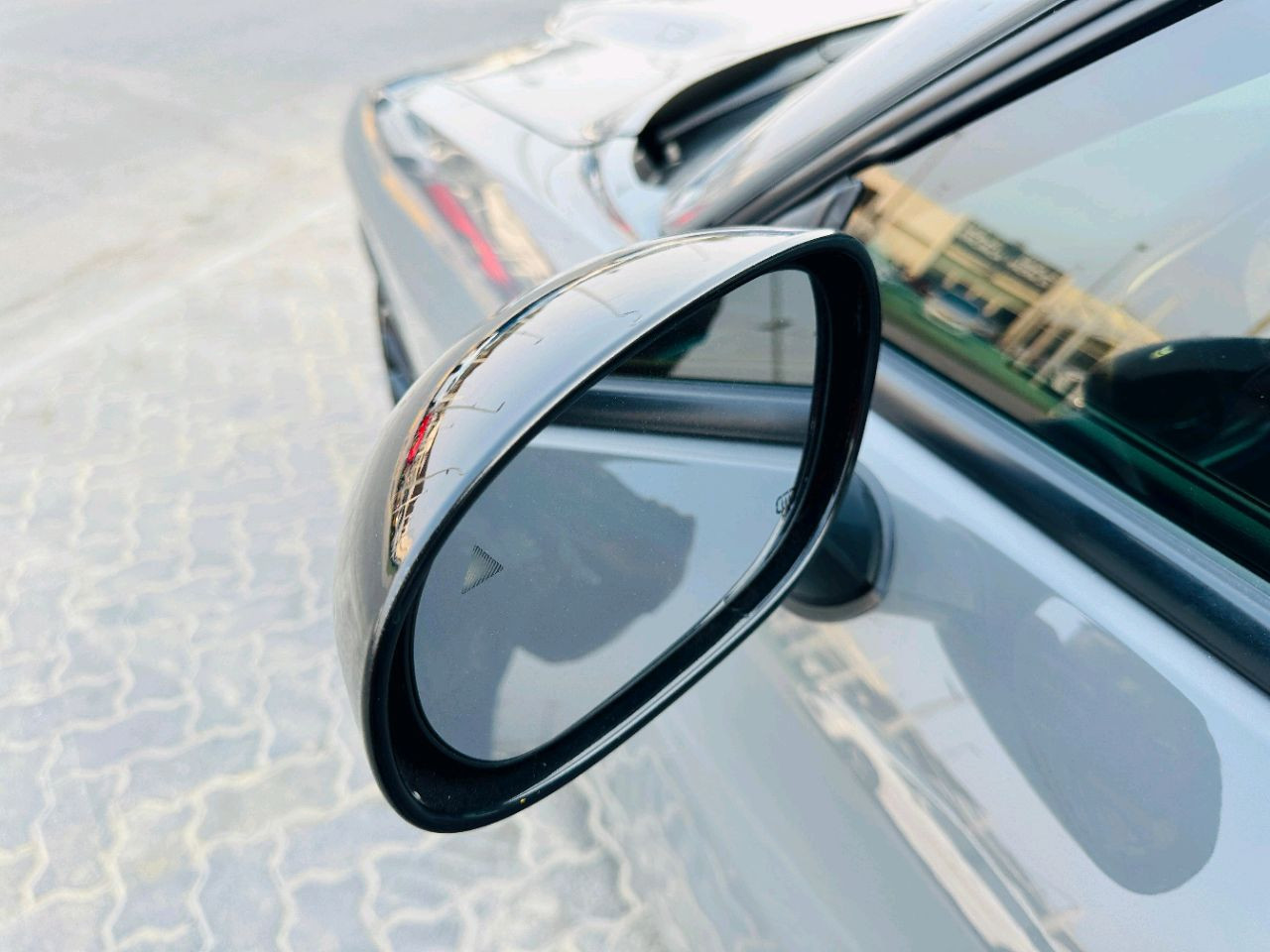 Dodge Challenger - Image 10