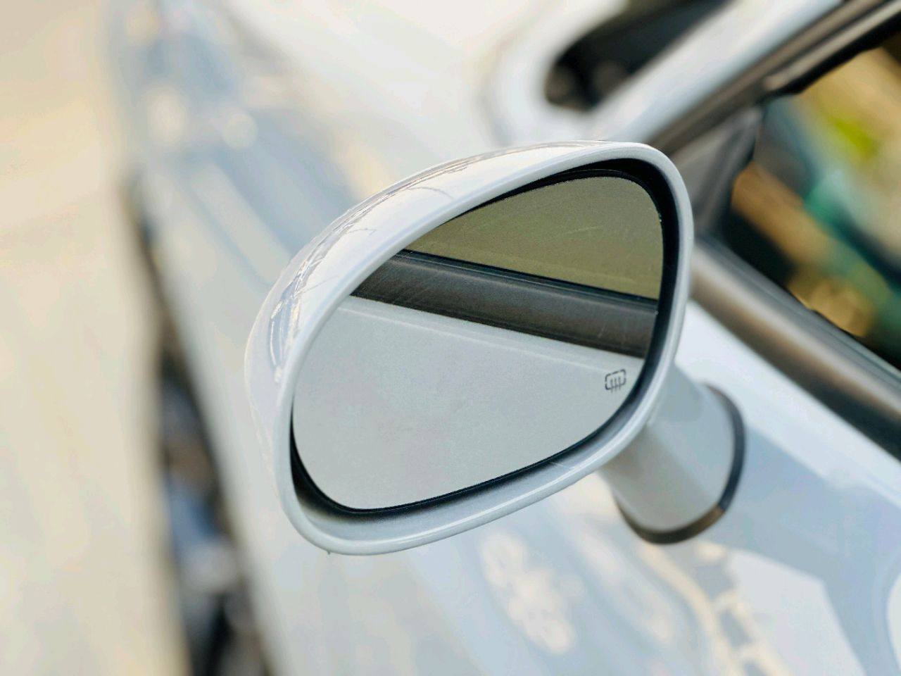 Dodge Challenger - Image 10