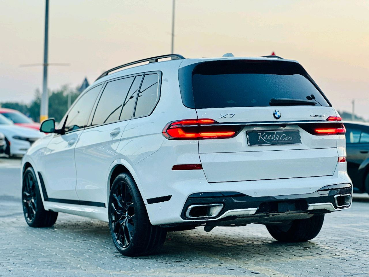BMW X7 - Image 8