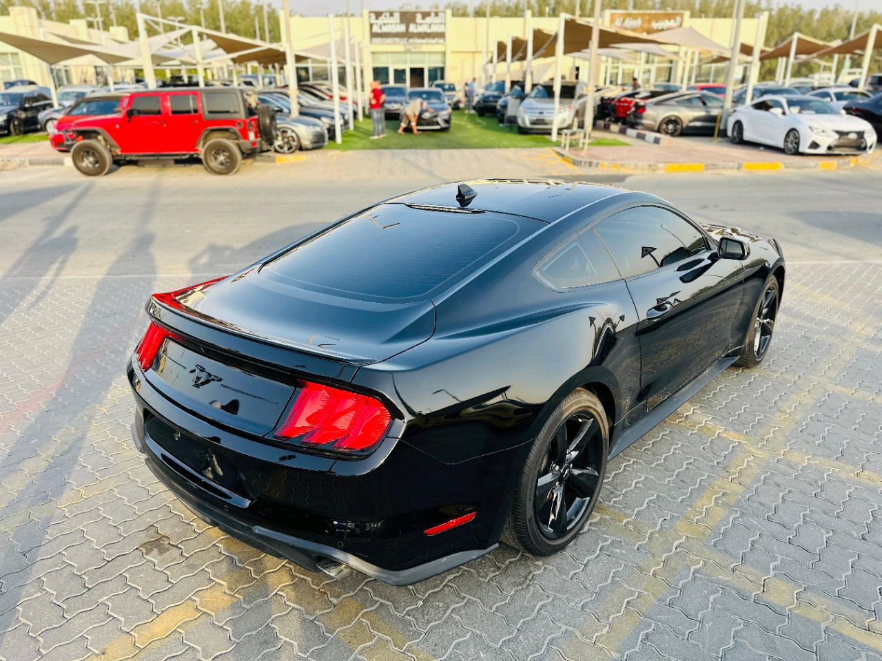 Ford Mustang - Image 6