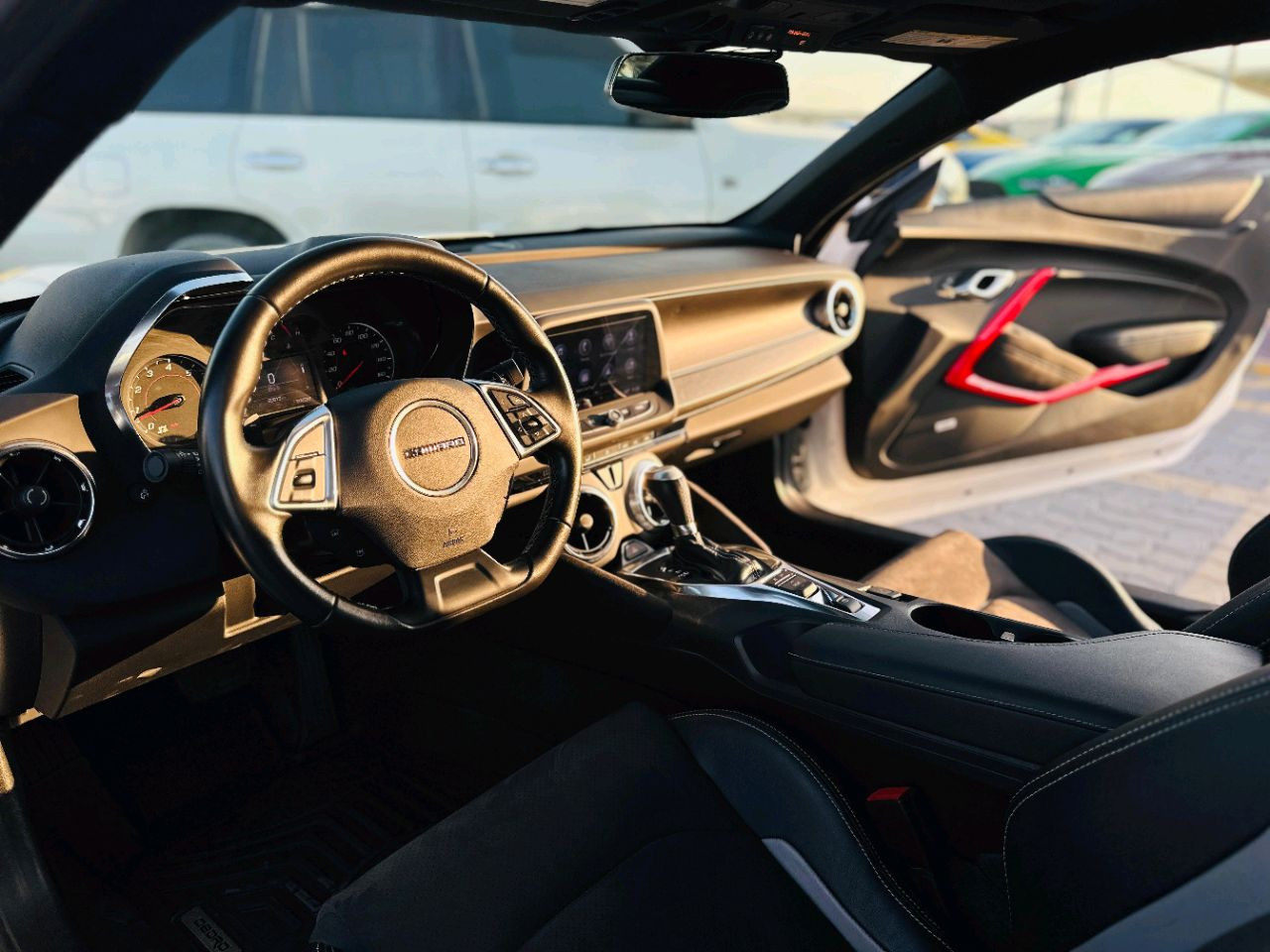Chevrolet Camaro - Image 11