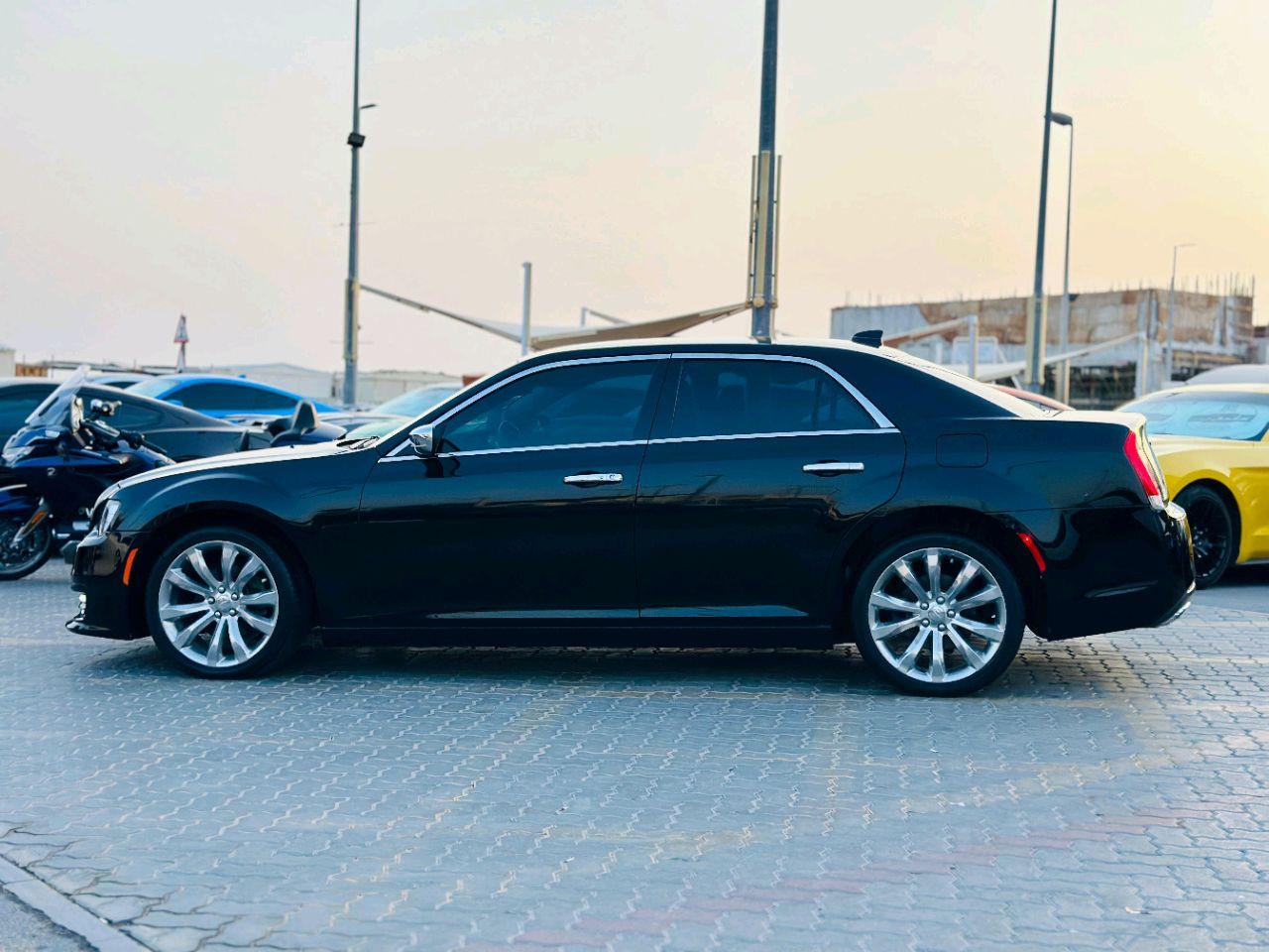 Chrysler 300M/300C - Image 9