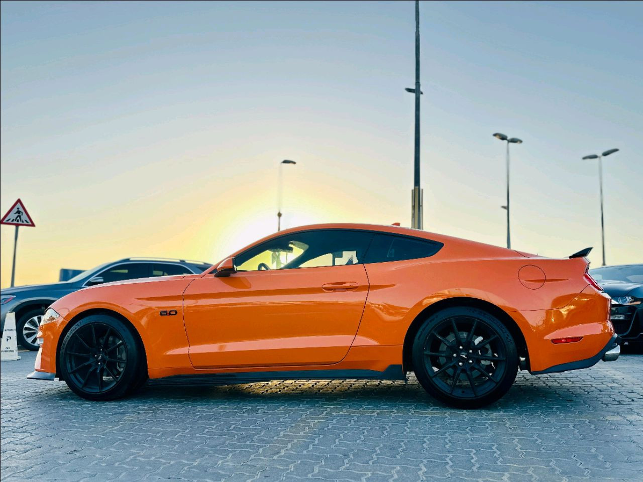 Ford Mustang - Image 9