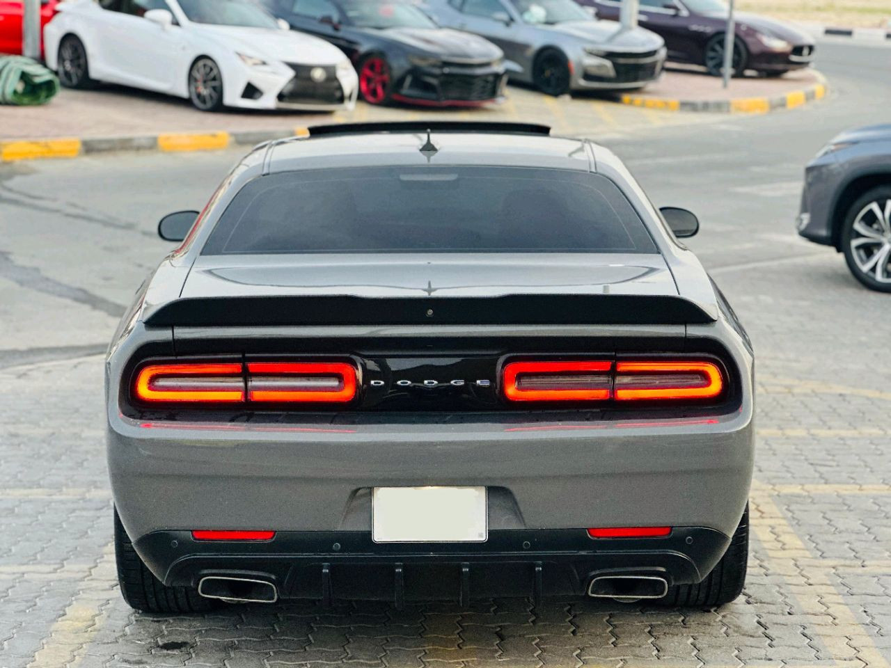 Dodge Challenger - Image 7