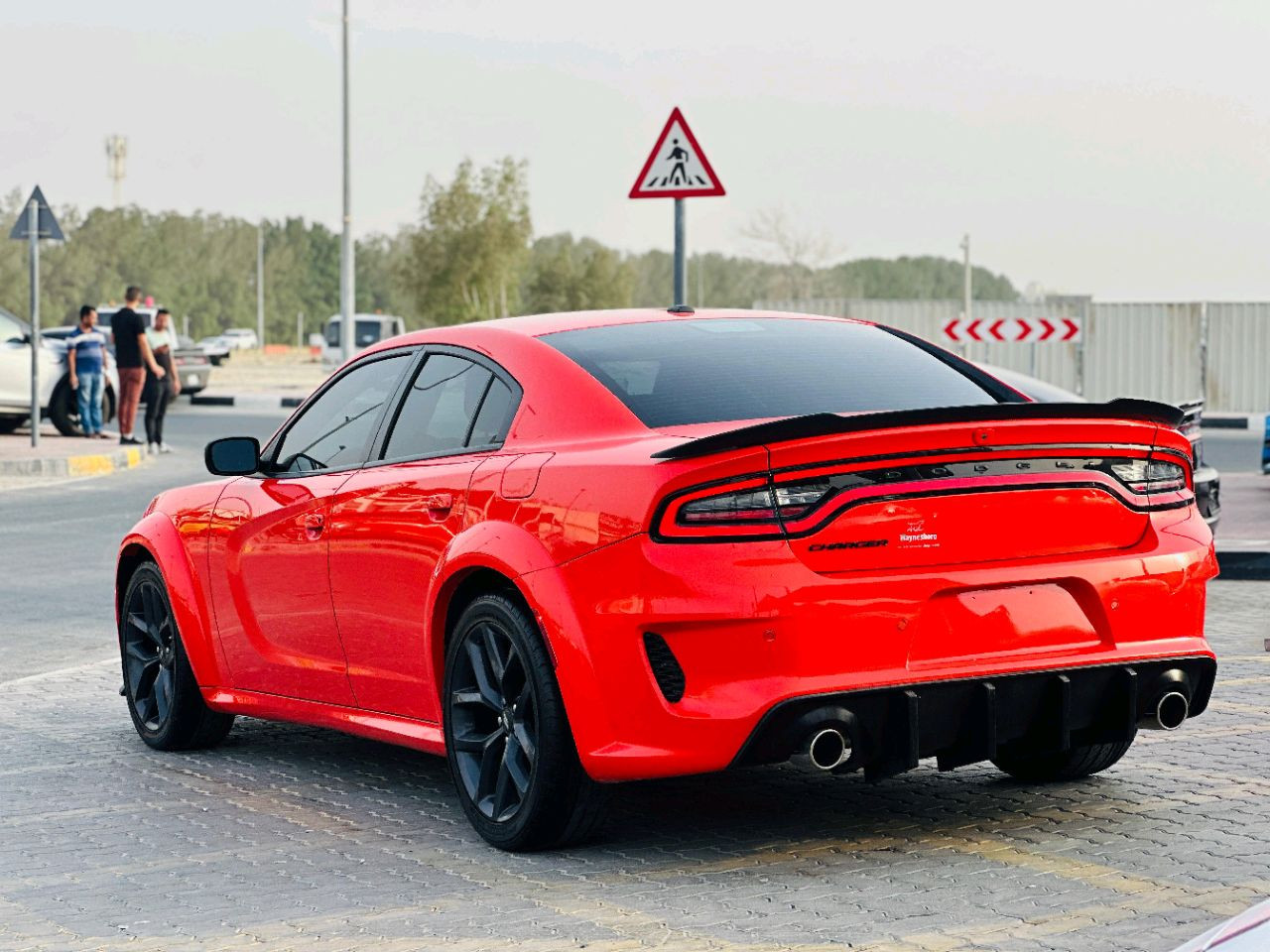 Dodge Charger - Image 8