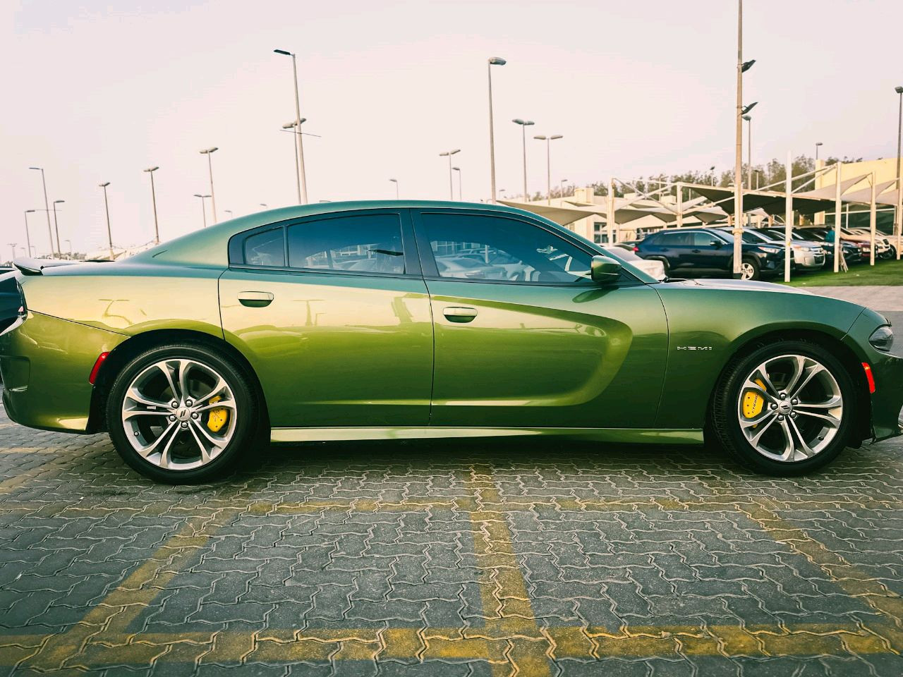 Dodge Charger - Image 5