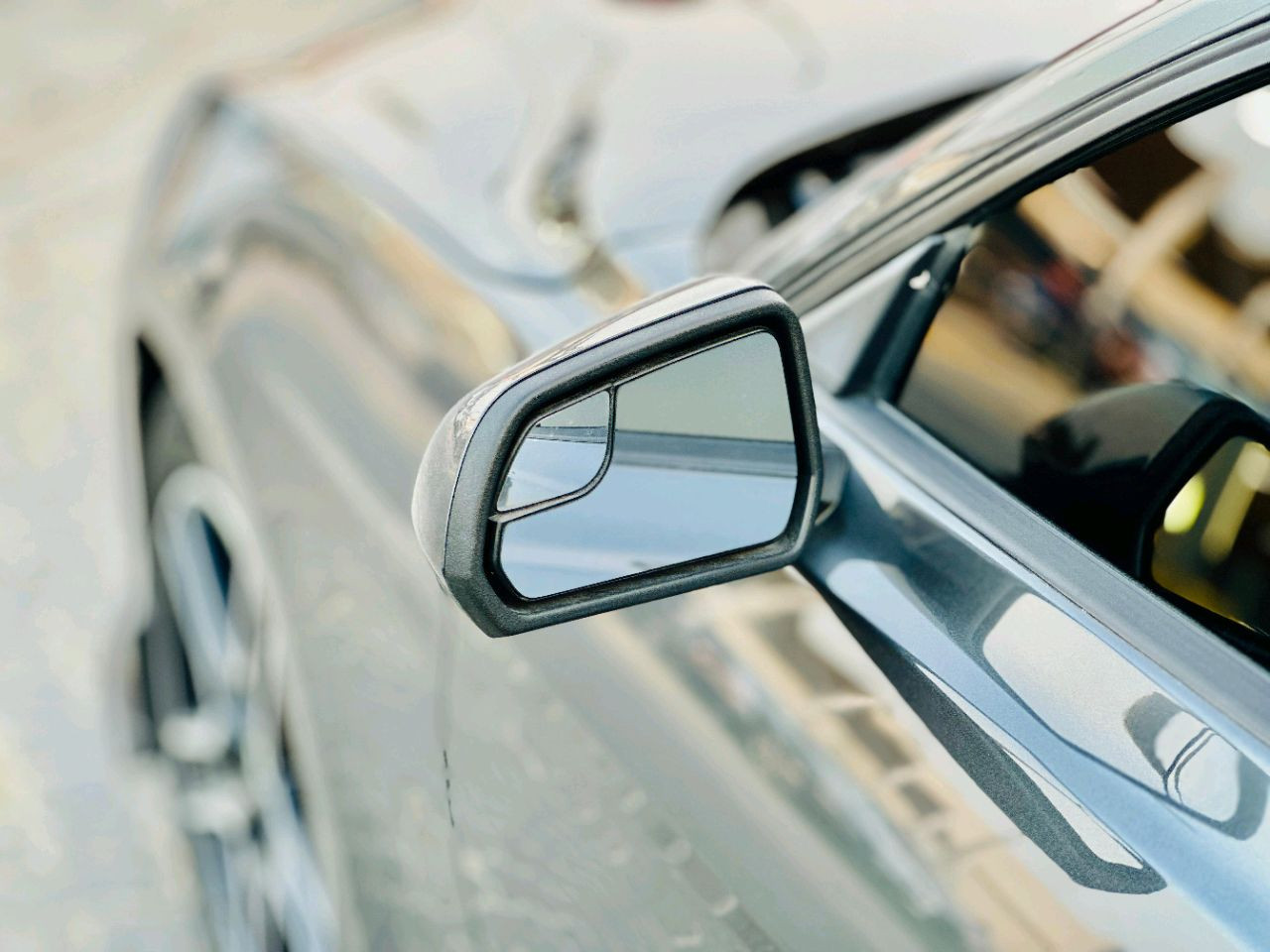 Ford Mustang - Image 13