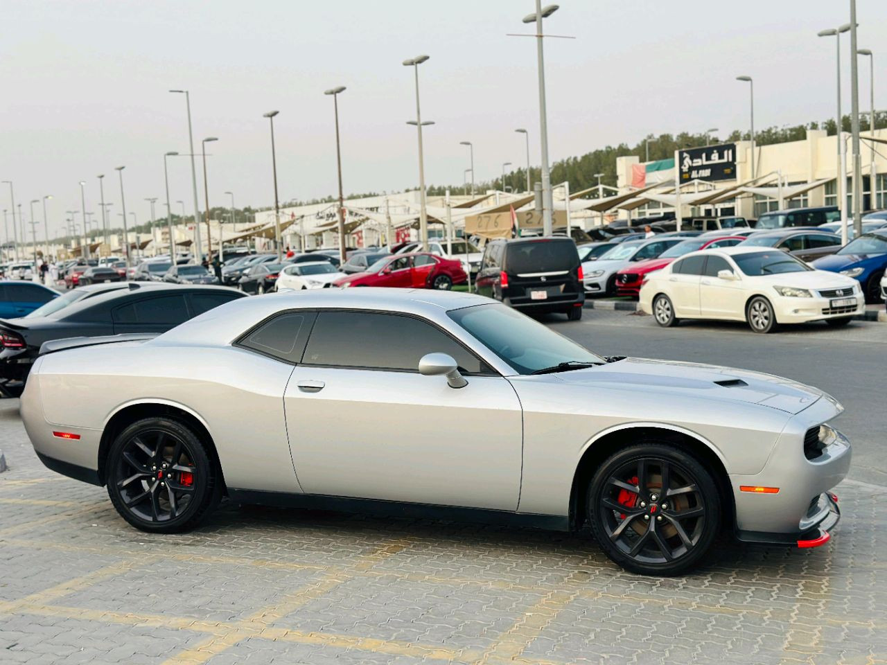 Dodge Challenger - Image 5