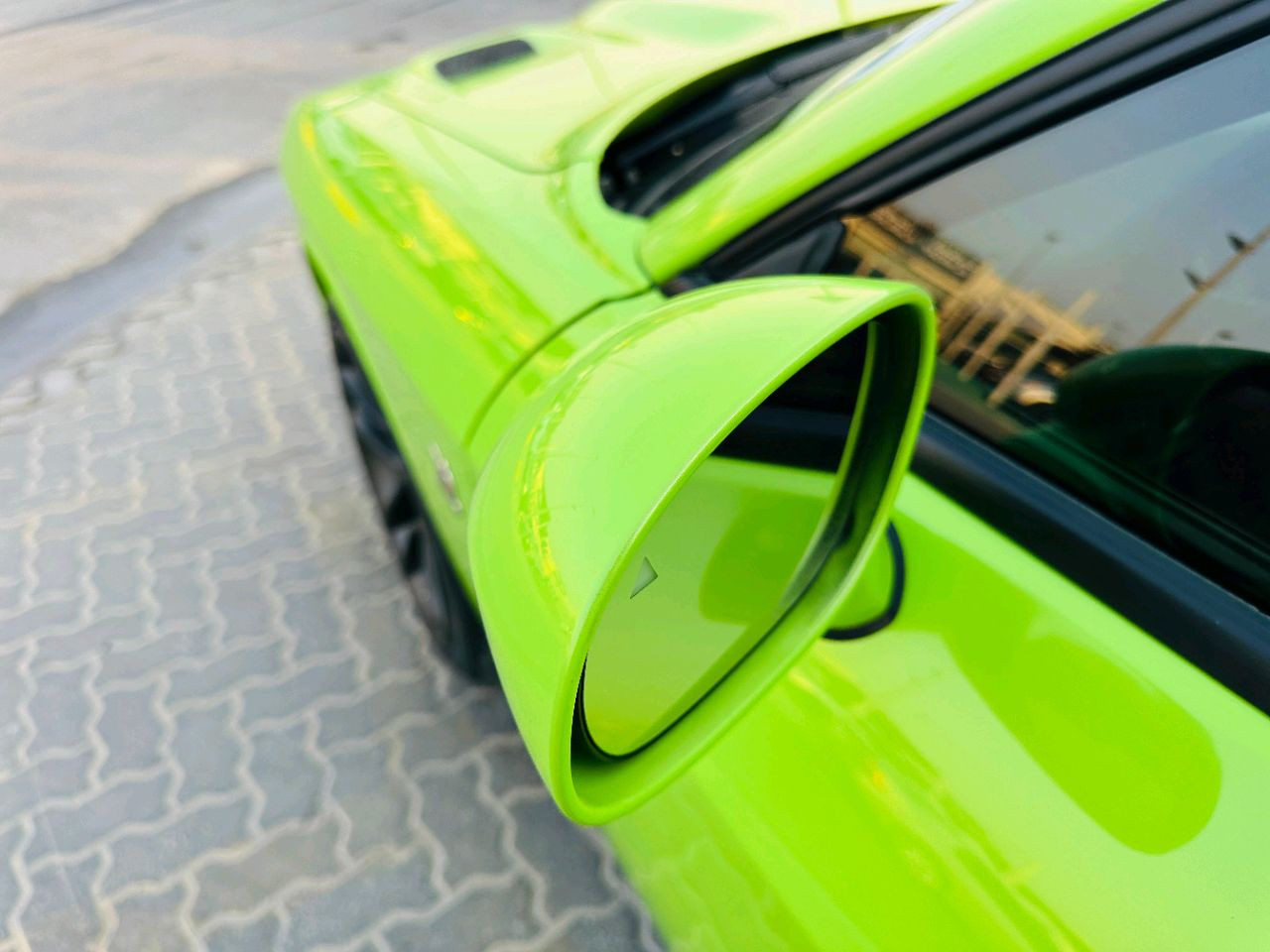 Dodge Challenger - Image 10