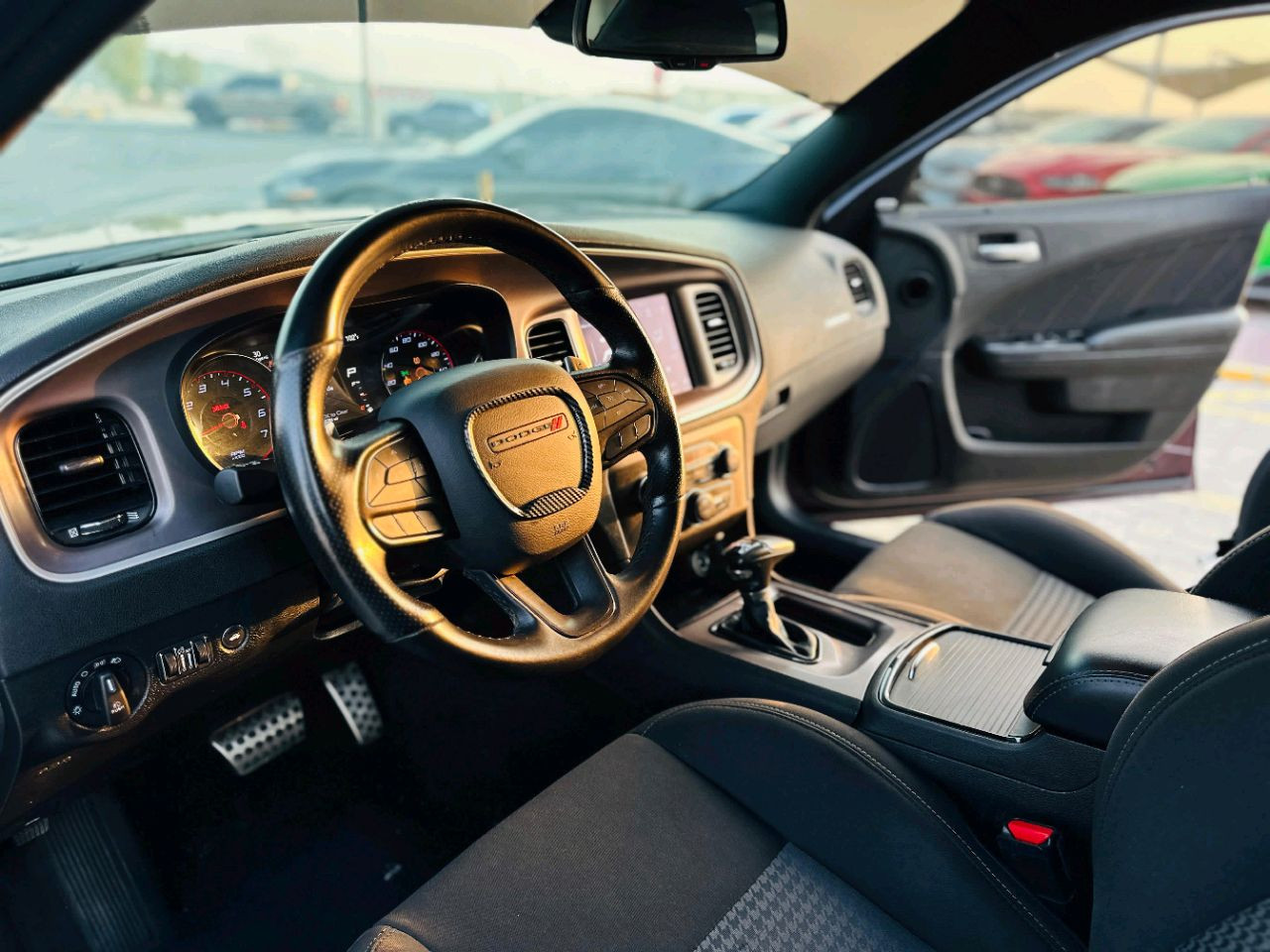 Dodge Charger - Image 7