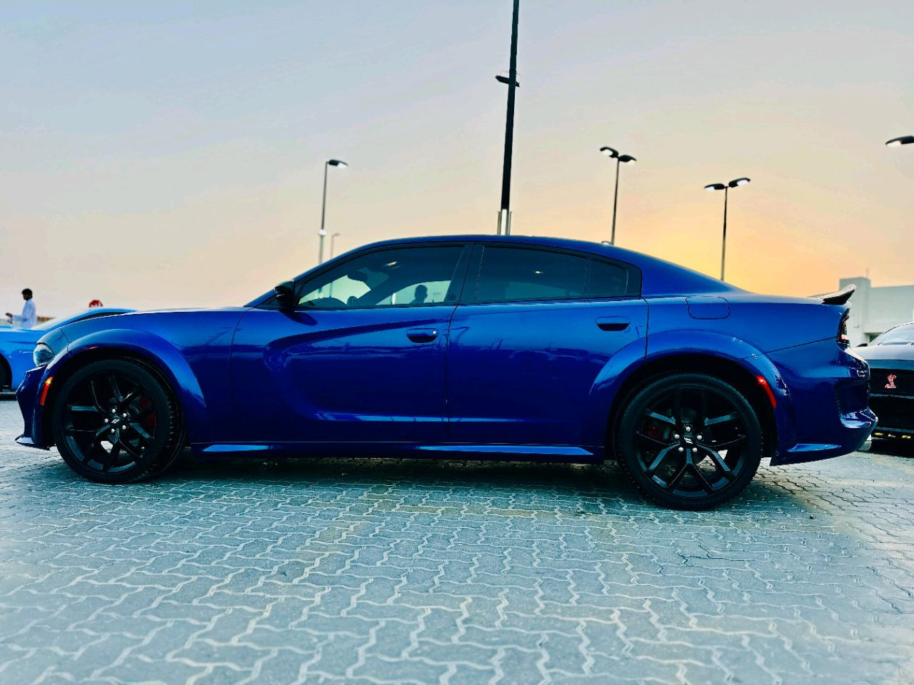 Dodge Charger - Image 13