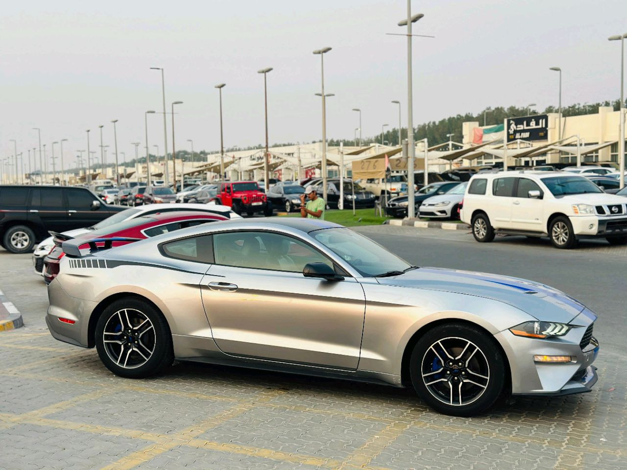 Ford Mustang - Image 5