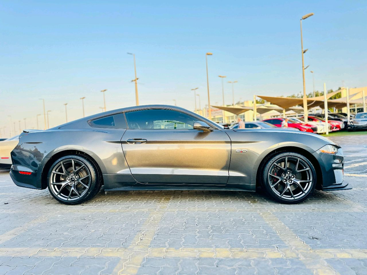 Ford Mustang - Image 5