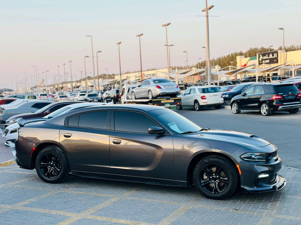 Dodge Charger - Image 5